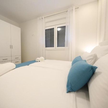 Luxury Majpruz Suites I Zara Camera foto