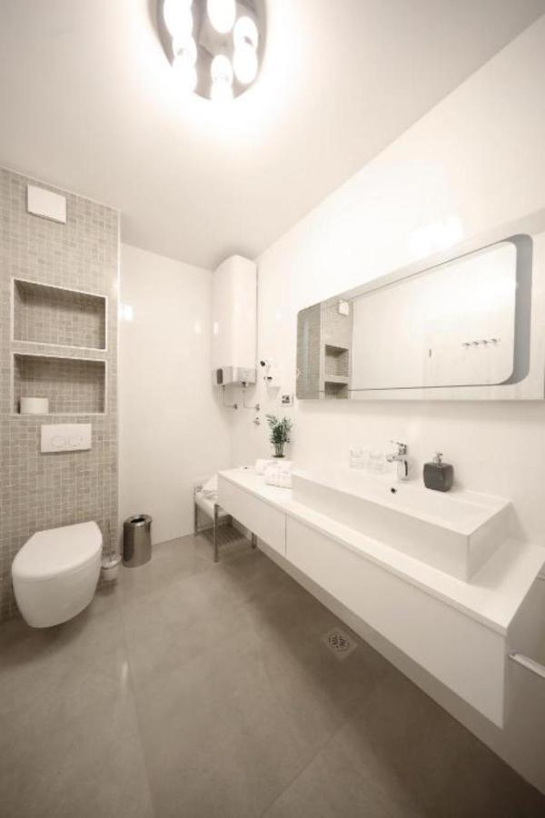 Luxury Majpruz Suites I Zara Esterno foto