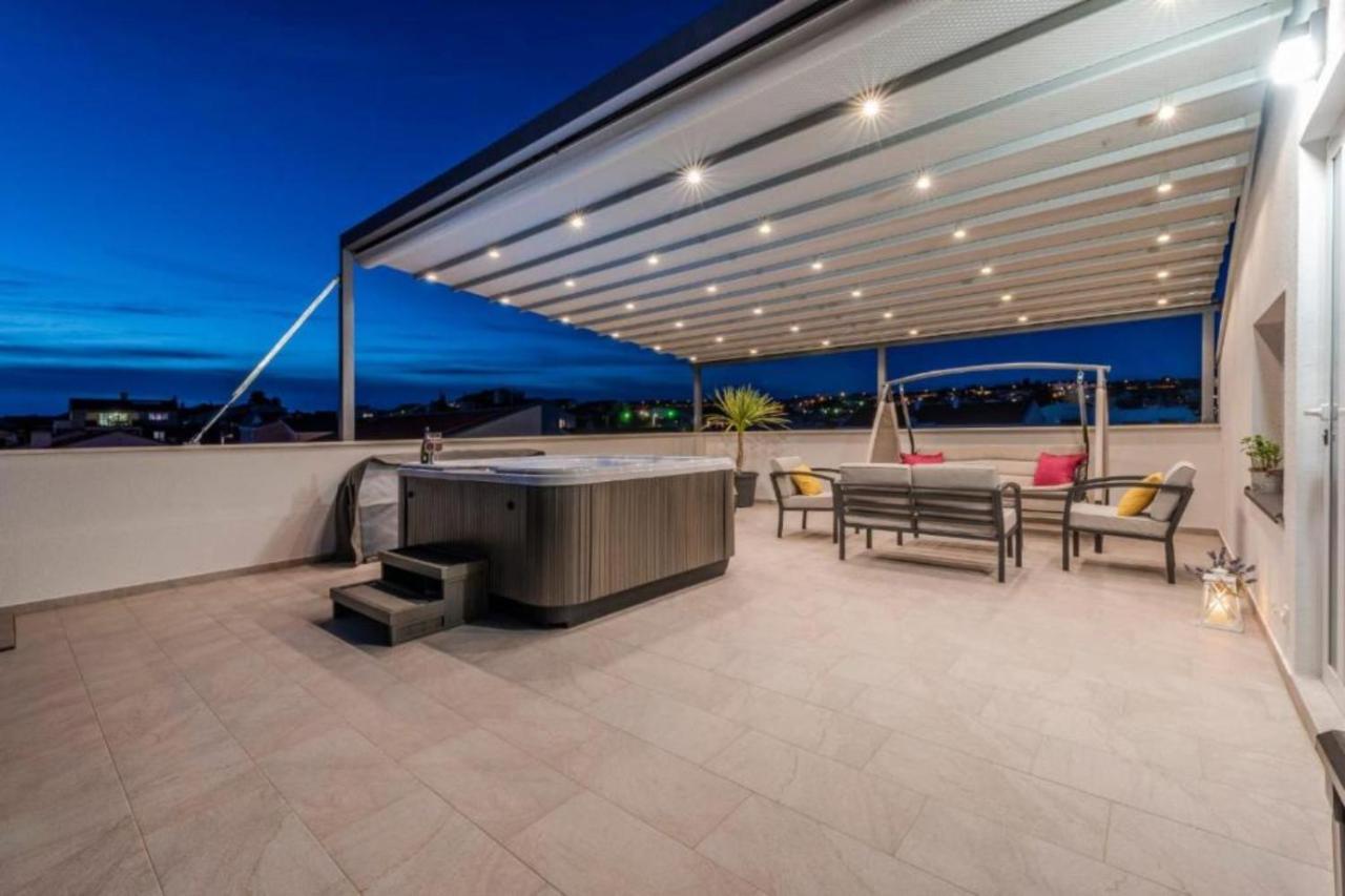 Luxury Majpruz Suites I Zara Esterno foto