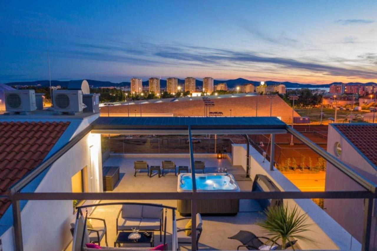 Luxury Majpruz Suites I Zara Esterno foto