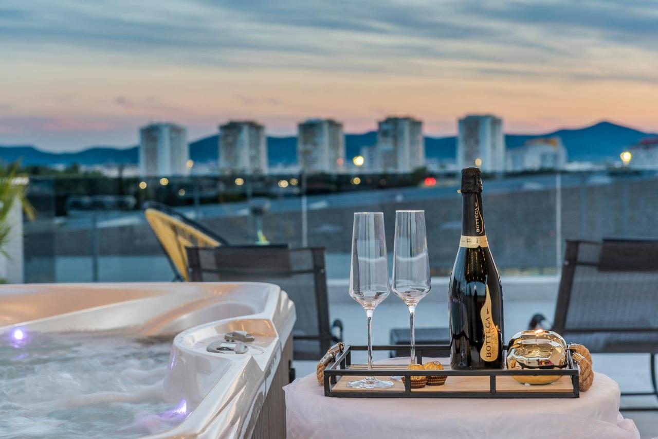 Luxury Majpruz Suites I Zara Esterno foto